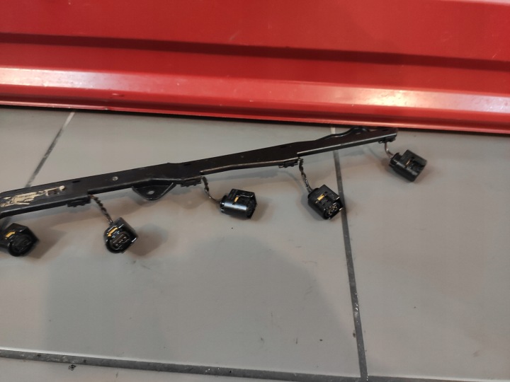 фото №5, Bmw n57 f01 f10 f11 3.0d трубка  жгут форсунок шланг впрыскивающие 7590459
