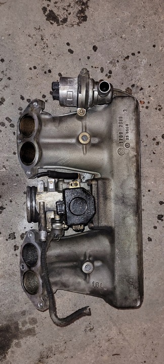 фото №4, Коллектор всасывающий дроссельная заслонка моторчик m40 bmw e30