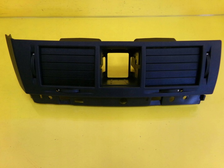 фото №1, Решётка воздуховод средняя opel meriva a 464652911 nr166