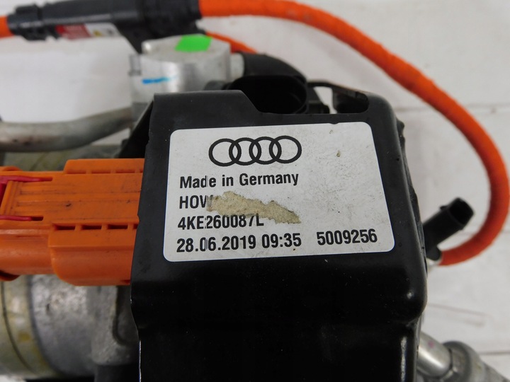 фото №7, Audi e-tron 4ke насос кондиціонера 4g0816797c 37km
