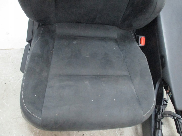 фото №7, Обивка кожа сиденья lexus ux алькантара