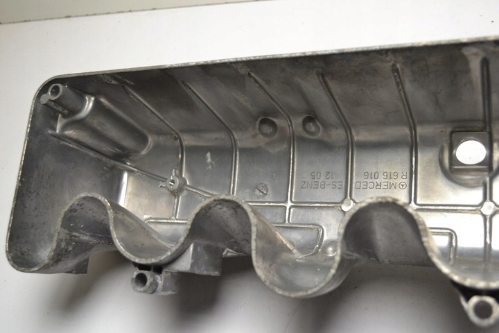 фото №6, Mercedes mb100 t1 утка крышка головки om616