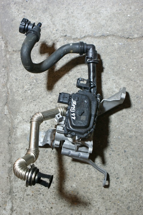 фото №1, Citroen peugeot 1.6 bluehdi клапан egr 9807369980