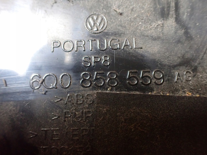 фото №6, Захист кермо vw polo iv 1,4 16v b 2008 lc9z 6q0858559 7652
