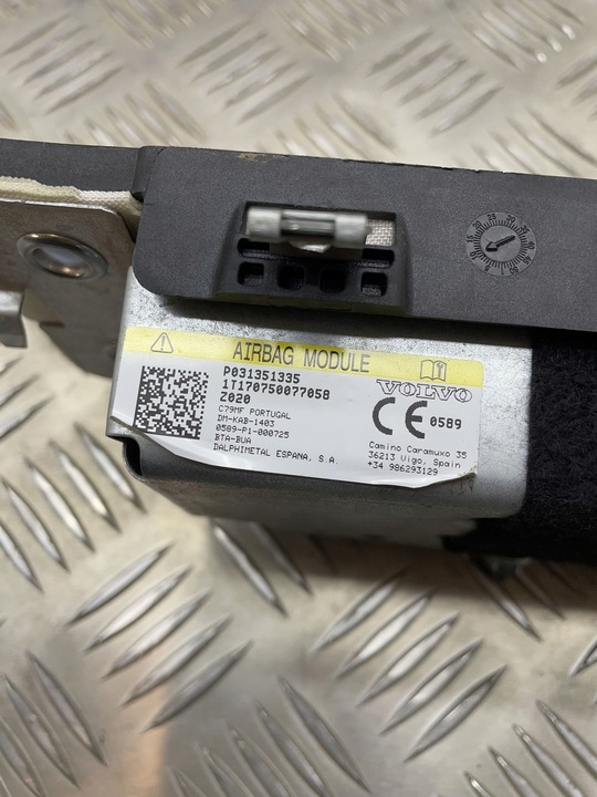 фото №8, Volvo s90, v90 2020 повітряна подушка подушка безпеки chroniąca коліна