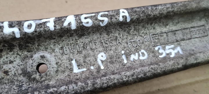 фото №6, A4 b9 8w важіль лівий перед прямий нижній 8w0407155a a5 8w