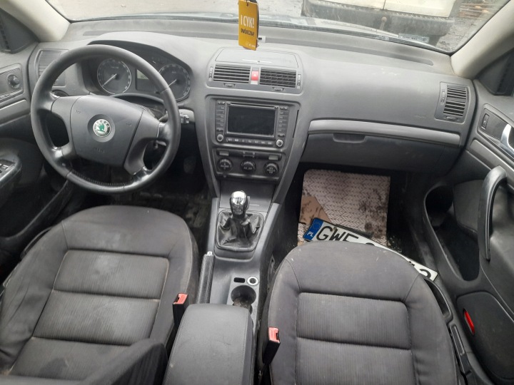 фото №15, Skoda octavia ii pulpit торпедо rodzielcza консоль
