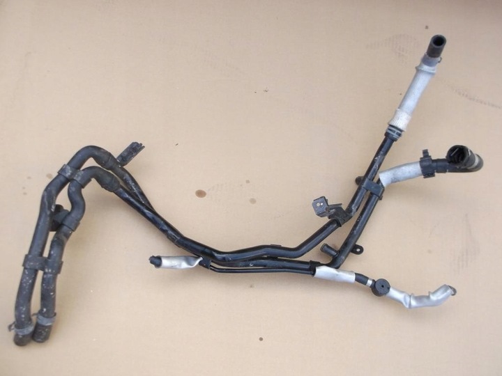 фото №1, Vw touareg 7p 3.0 tdi труба воды 7p6121065af