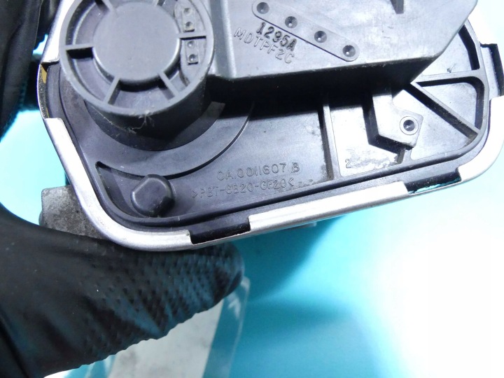 фото №9, Дросельна заслінка fiat stilo ca0011607b 1.6 16v