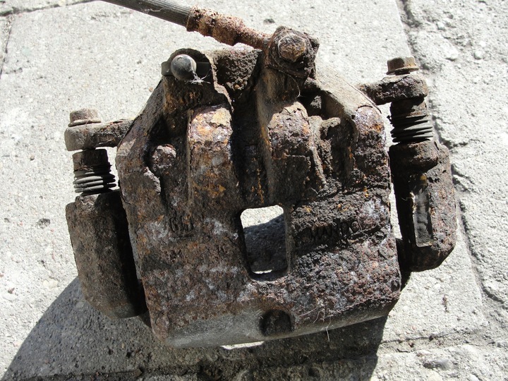 фото №6, Затискачі гальмівні перед opel insignia 2.0 cdti