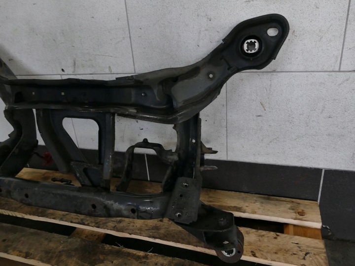 фото №13, Volvo xc60 i рестайлінг 2.0 d4 2wd fwd підрамник візок колиска балка зад