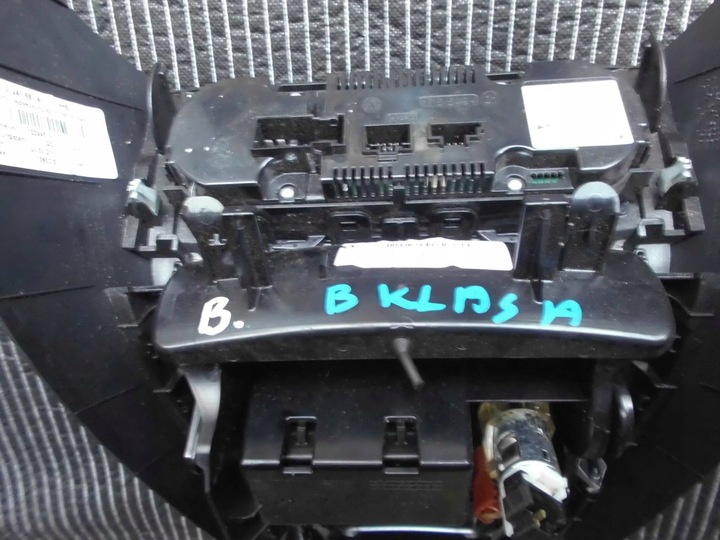 фото №9, Панель кондиционера туннель mercedes b w246 a2469008415