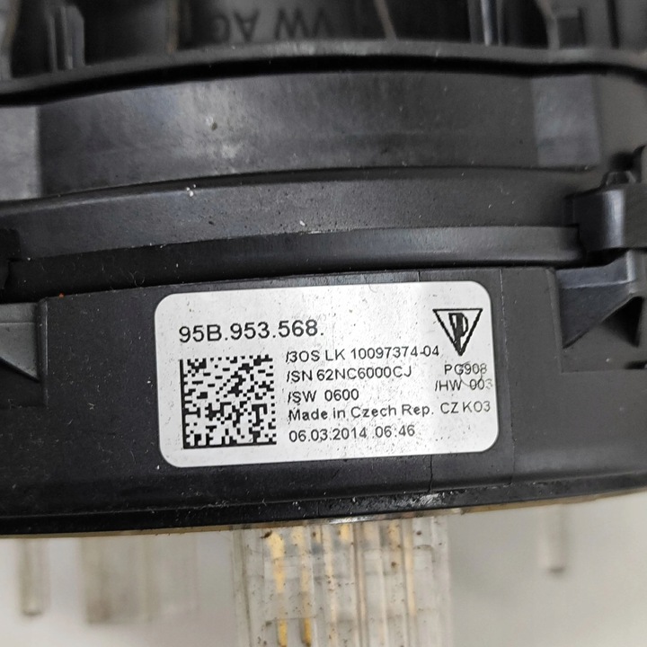 фото №7, Porsche macan 95b 2015 рулевой/подрулевой / переключатель поворотов