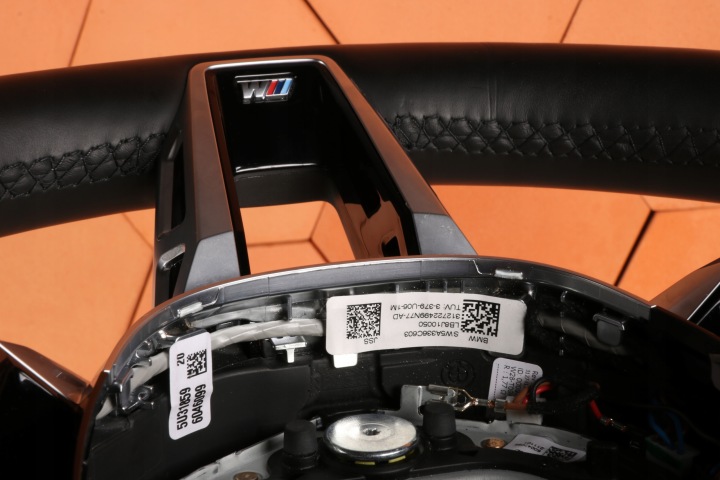 фото №11, Bmw x1 u11 x2 u10 оригінальна кермо м-пакет з підігрівом boost асистент