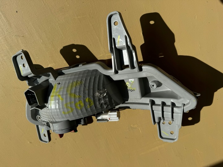 фото №9, Hyundai i30 iii 3 n 17- лампа протитуманна права задня правий зад 92406-s0