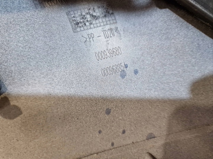 фото №15, Ferrari roma f169 20- бампер переднє перед