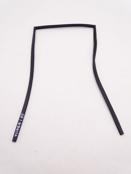 фото №1, Vitara i 87-97 прокладка скла двері правий зад 5d