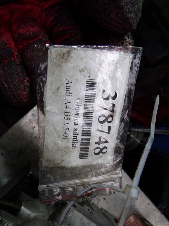 фото №16, Audi a4 b5 1.8 20v adr головка двигуна