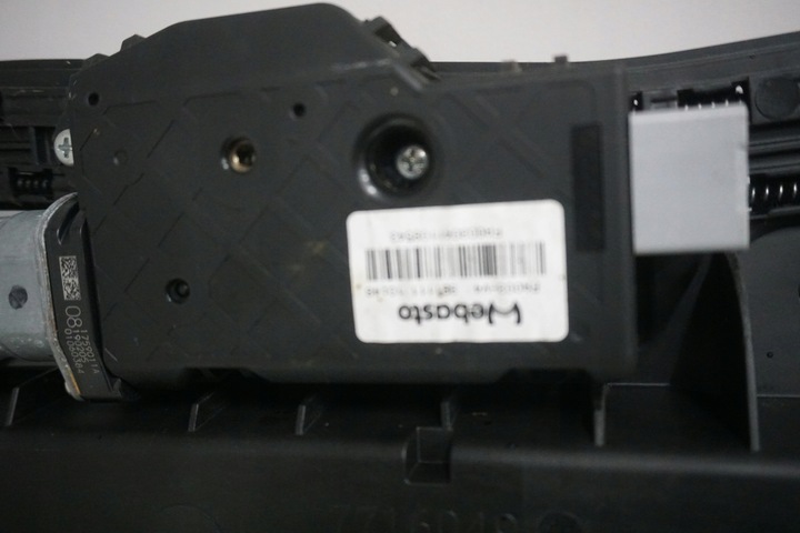 фото №4, Subaru forester v sk люк stelasz стекло 2018год