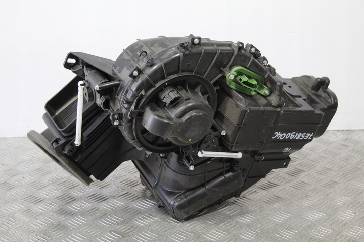 фото №1, Обігрівач повітря multivan caravelle t6 7e5 7e