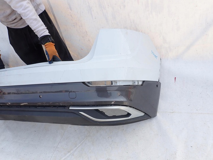 фото №10, Audi q8 18- бампер зад задній pdc