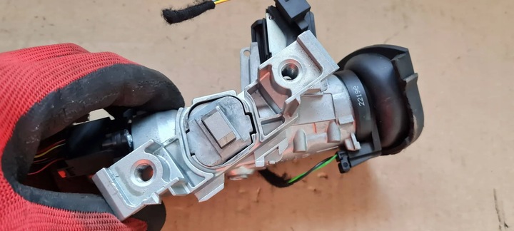 фото №8, Q3 83a замок зажигания руль + ключ 1k0905851 81a837220