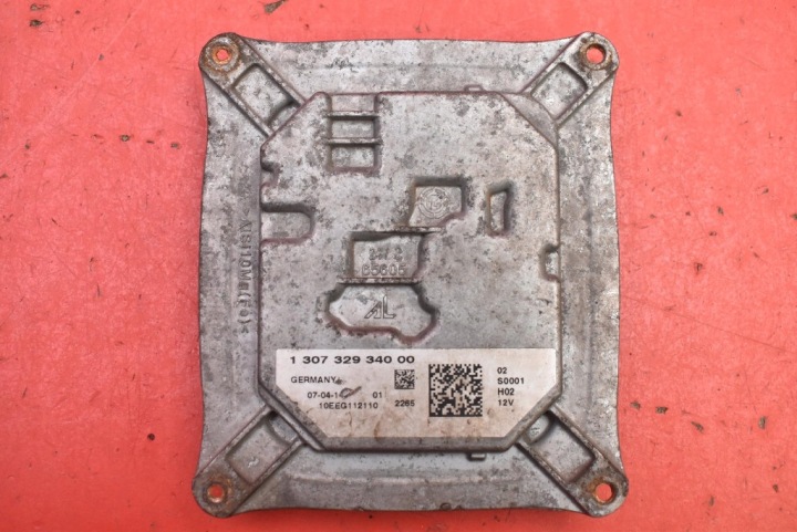 фото №6, Блок розжига ксенона оригинал   led правое 130732934000 opel zafira c 12-16