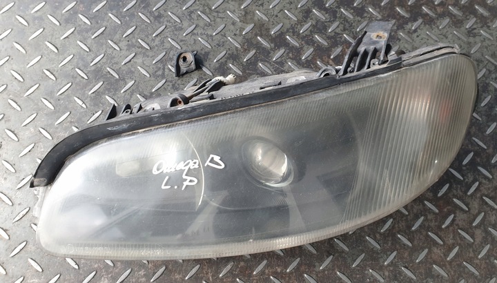 фото №1, Лампа левый перед opel omega b линза