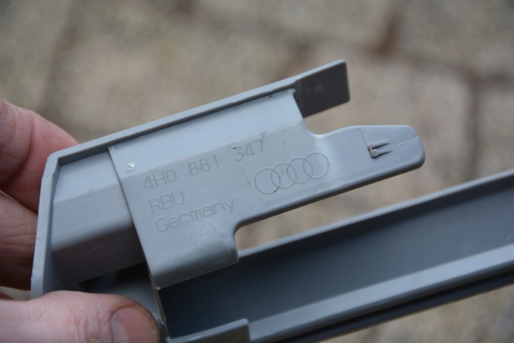 фото №3, Заглушка захист сидіння audi a8 d4 4h0881347