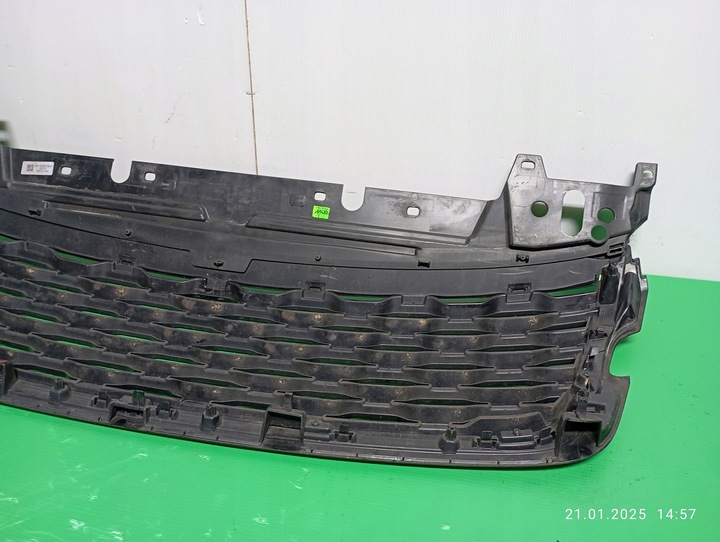 фото №9, Решётка решётка радиатора перед переднее range rover velar l560 j8a2-8200-ae