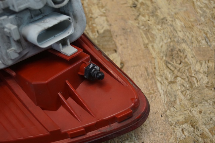 фото №14, Лампа лівий зад audi a6 c6 рестайлінг led універсал