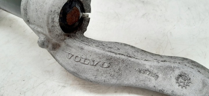 фото №9, Volvo v90 2.0 d4 cross country амортизатор 31476941, 31658915
