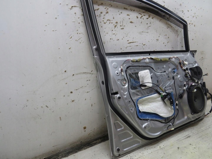 фото №6, Двері лівий перед 1f7 prius iii