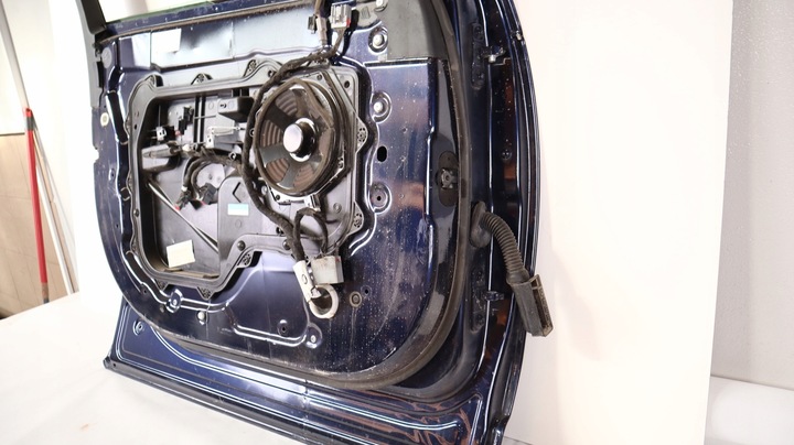 фото №10, Land rover discovery v l462 дверь левая перед
