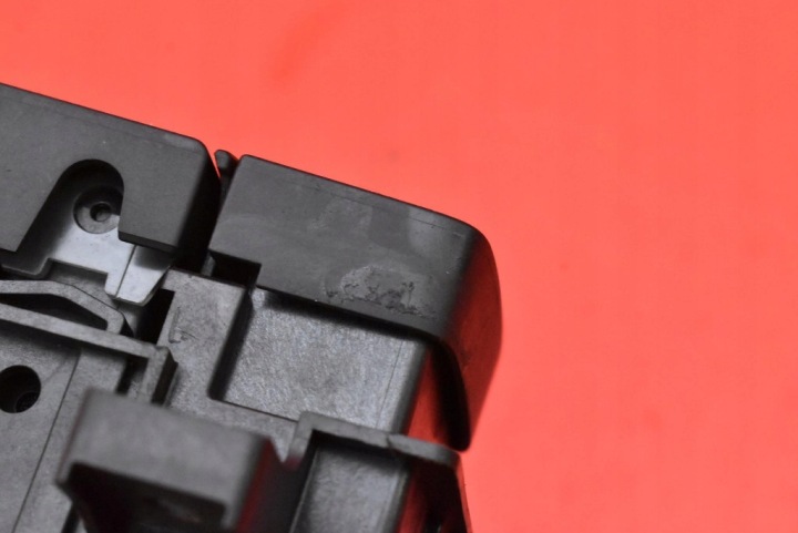 фото №9, Ручник  кнопка гальма ручного jx7t-2b623-aa ford focus mk4 18-21