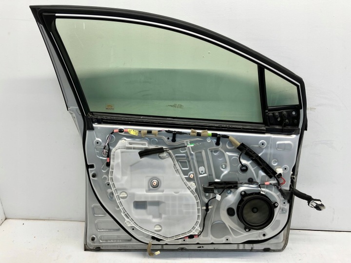 фото №12, Prius iv дверь передние левые перед комплектные 1f7