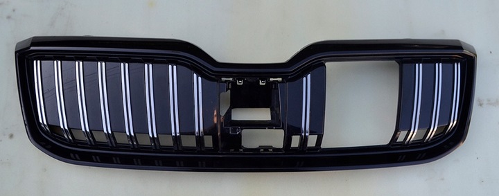 фото №1, Решётка радиатора решётка skoda superb 3 рестайлинг красивая 3v0853653j