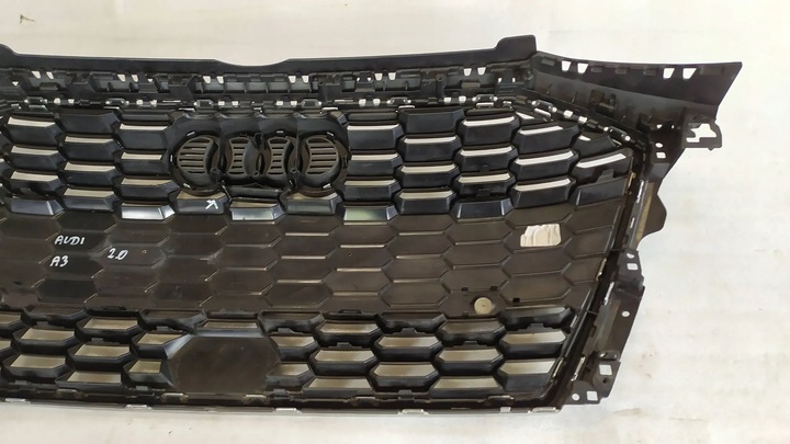 фото №12, Решётка радиатора решётка audi a3 8y