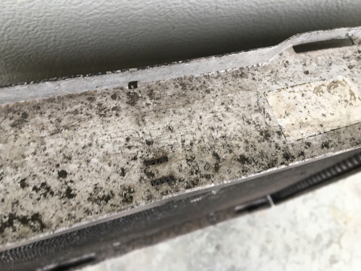 фото №6, Радіаторів води mercedes w124 e220 220e 220ce 220t m111 2.2 bez кондиціонера