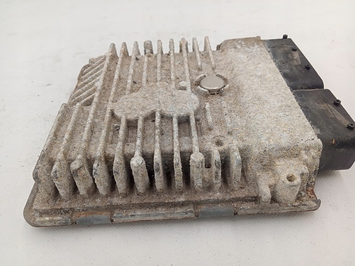 фото №11, Блок керування двигуна vw audi seat skoda 1,6 tdi 03l906023fs