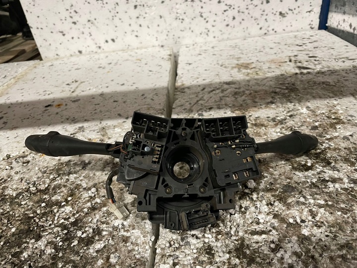 фото №8, Nissan almera n16 переключатель комбинированный лента 36990b01c1 257sa-54394781e