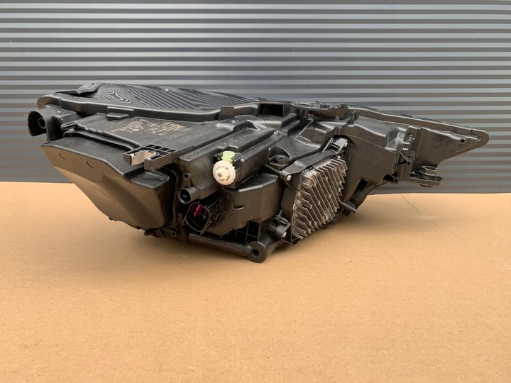 фото №7, Audi a6 c8 повний led лампа ліва передня лівий перед 4k0941039 європа