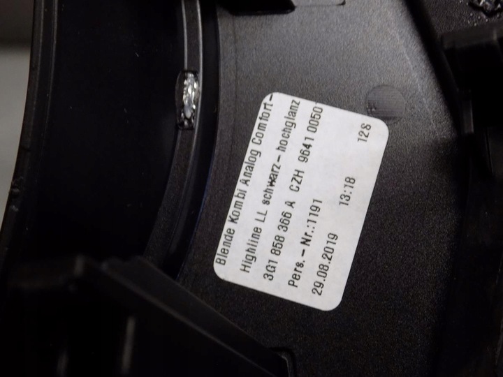 фото №8, Vw passat b8 декоры панели 3g1858416