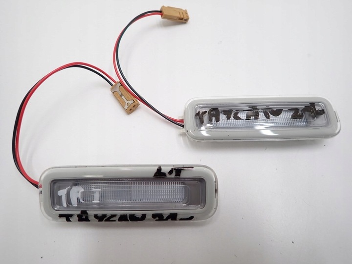 фото №1, Лампа інтер'єру кабіни оригінал porsche taycan 21r