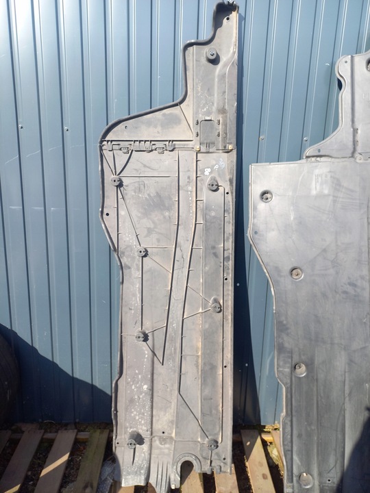 фото №7, Vw passat b8 защита шасси правая левая 3q0825201a 3q0825202f