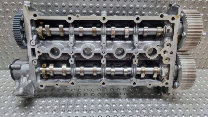 фото №9, Головка крышка валы 04e103479ae 04e103469bc audi a4 b8 a5 8t 1.4 tfsi