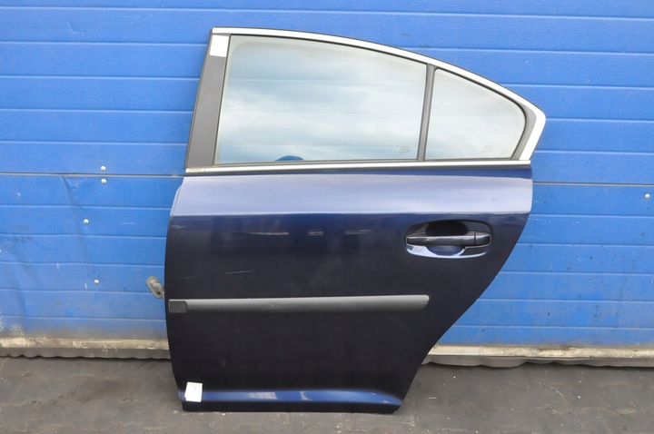 фото №1, Toyota avensis t27 двері лівий зад ліві задні sedan