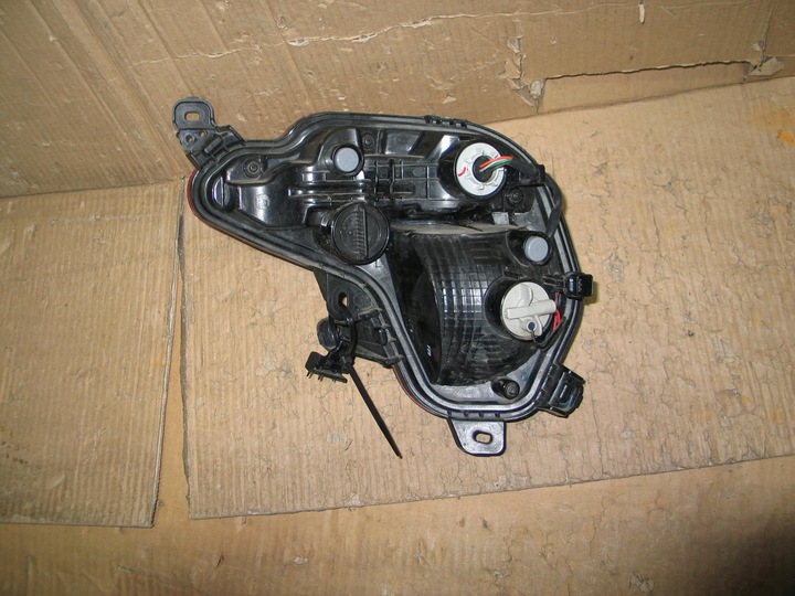 фото №6, Лампа лампа відбивач зад w бампер hyundai tucson 4 iv n-line 92405-n7400