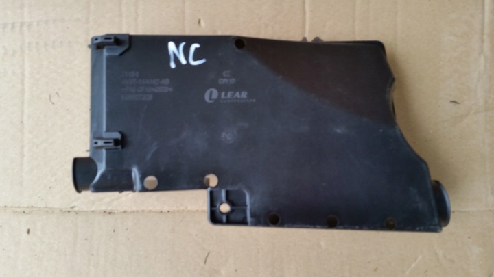 фото №1, Ford kuga втулка стабілізатора mk2 dno корпуси запобіжників