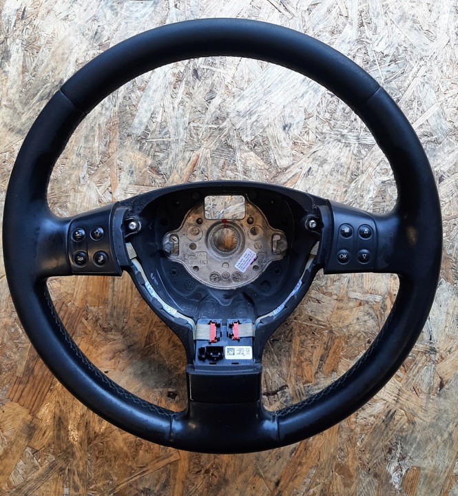 фото №1, Vw passat b6 кермо шкіра мультифункція 3c0419091l